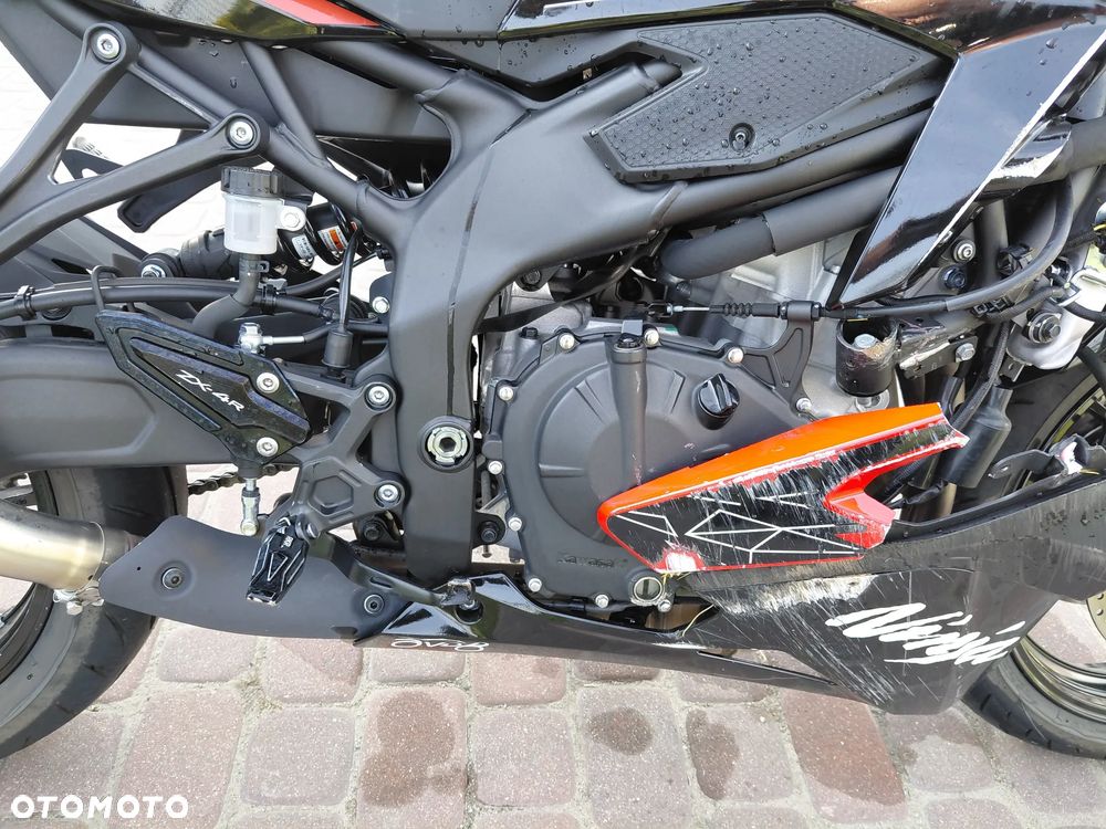 Kawasaki Ninja - 11