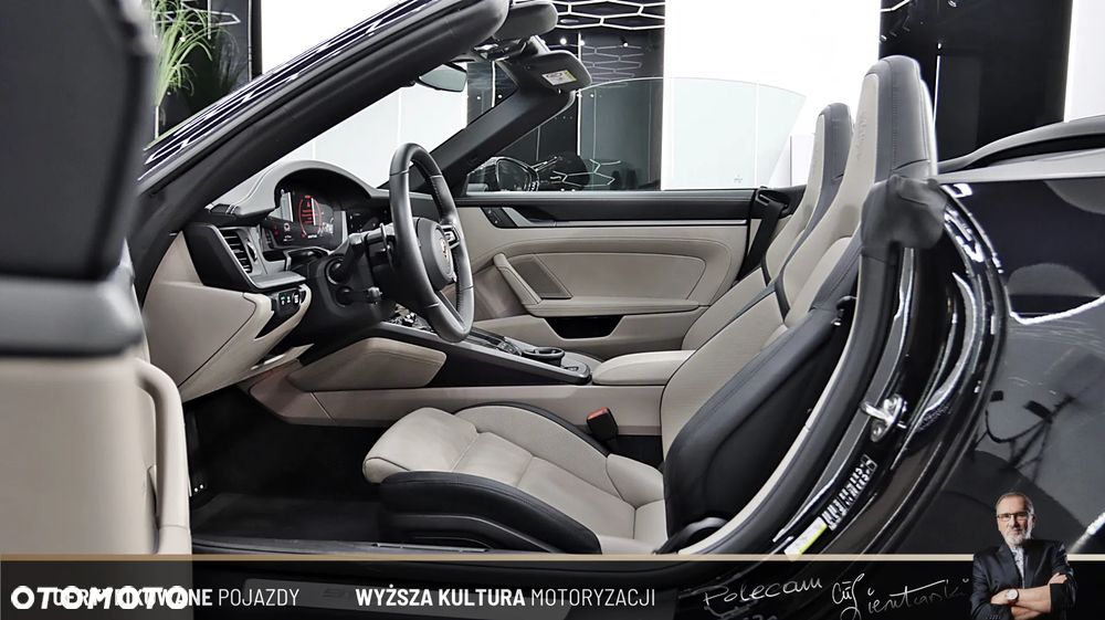 Porsche 911 Carrera Cabrio - 19