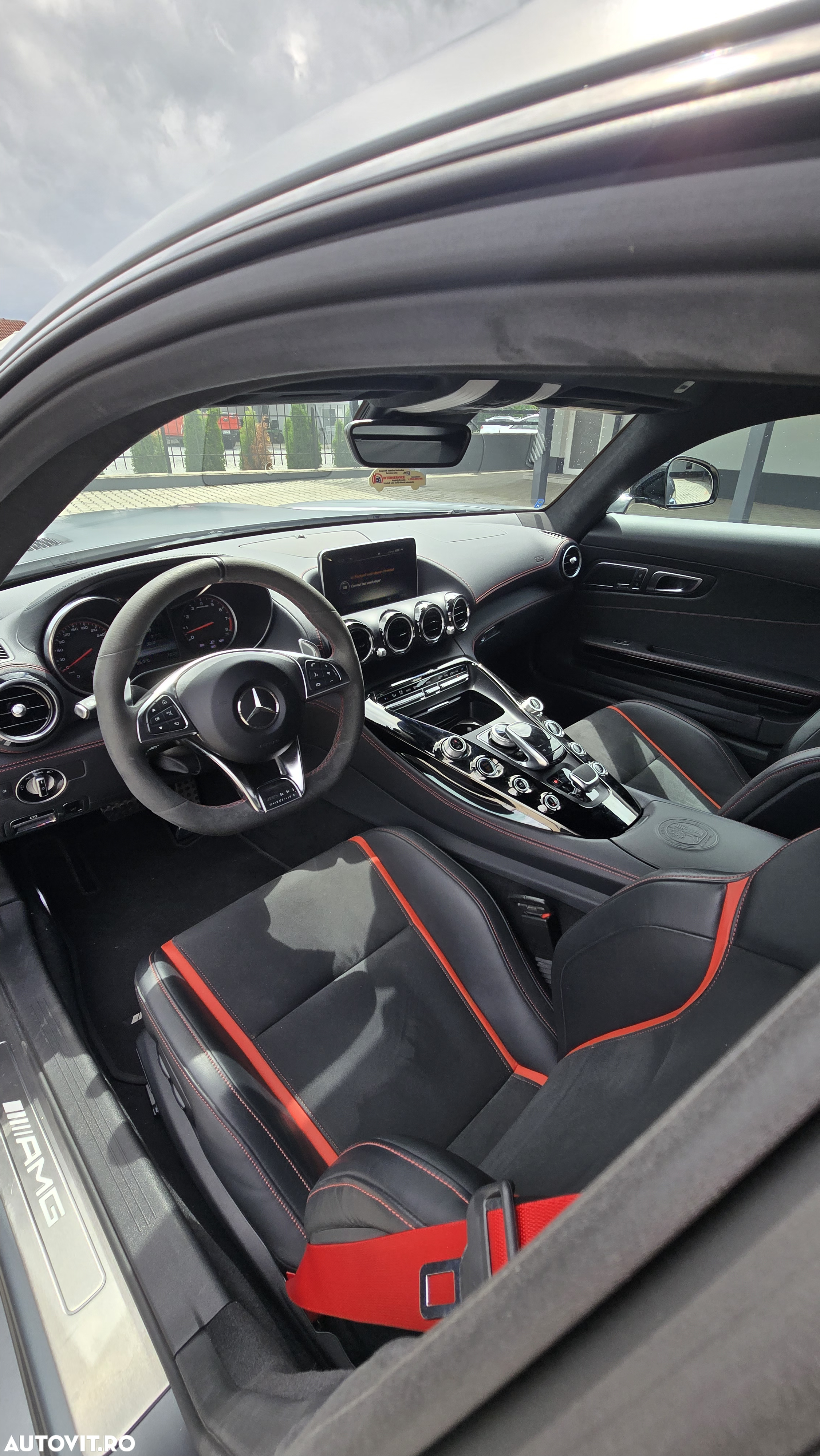 Mercedes-Benz AMG GT-S Standard - 11