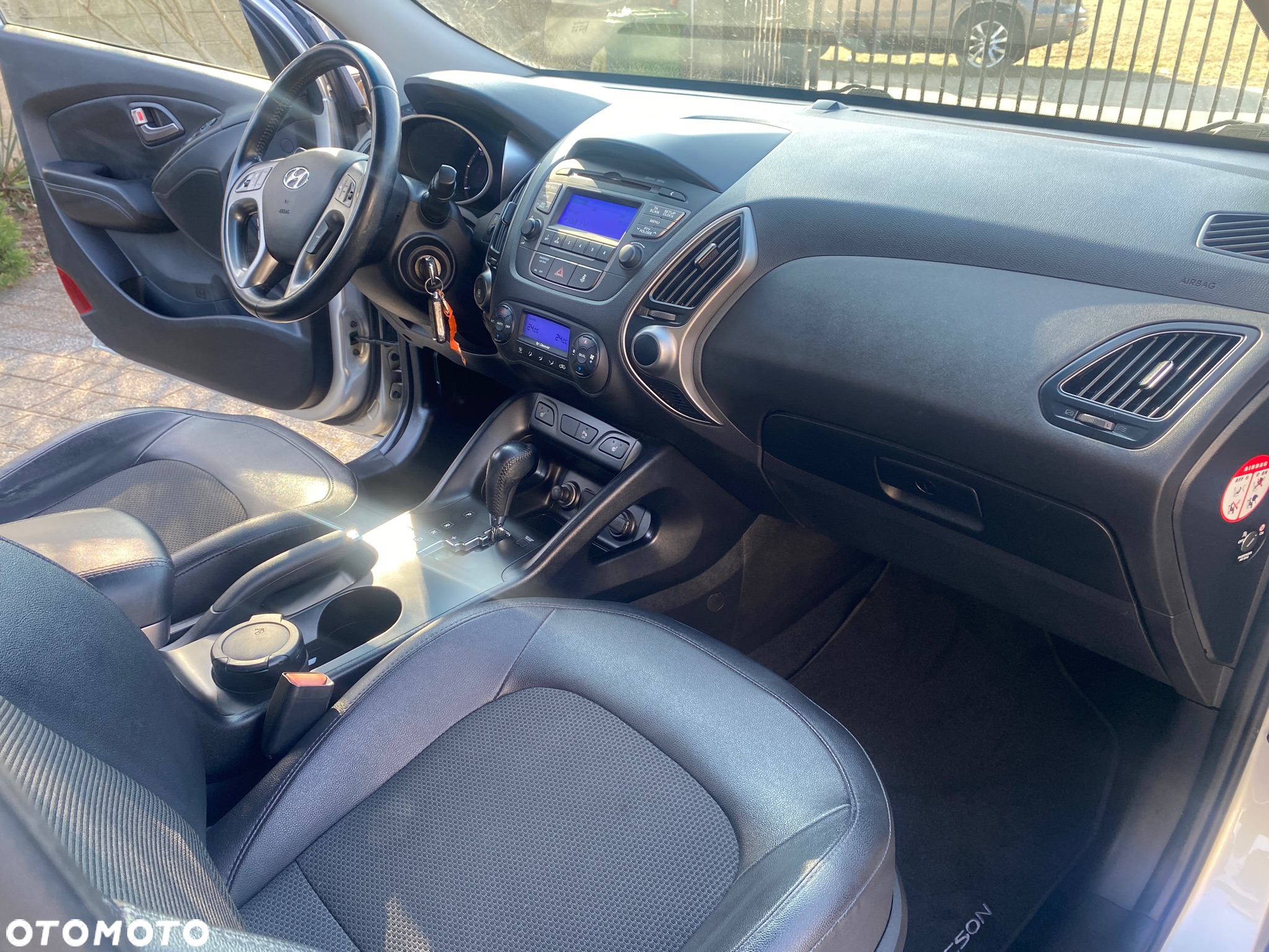 Hyundai ix35 2.0 CRDi 4WD Automatik Fifa World Cup Gold Edition - 28