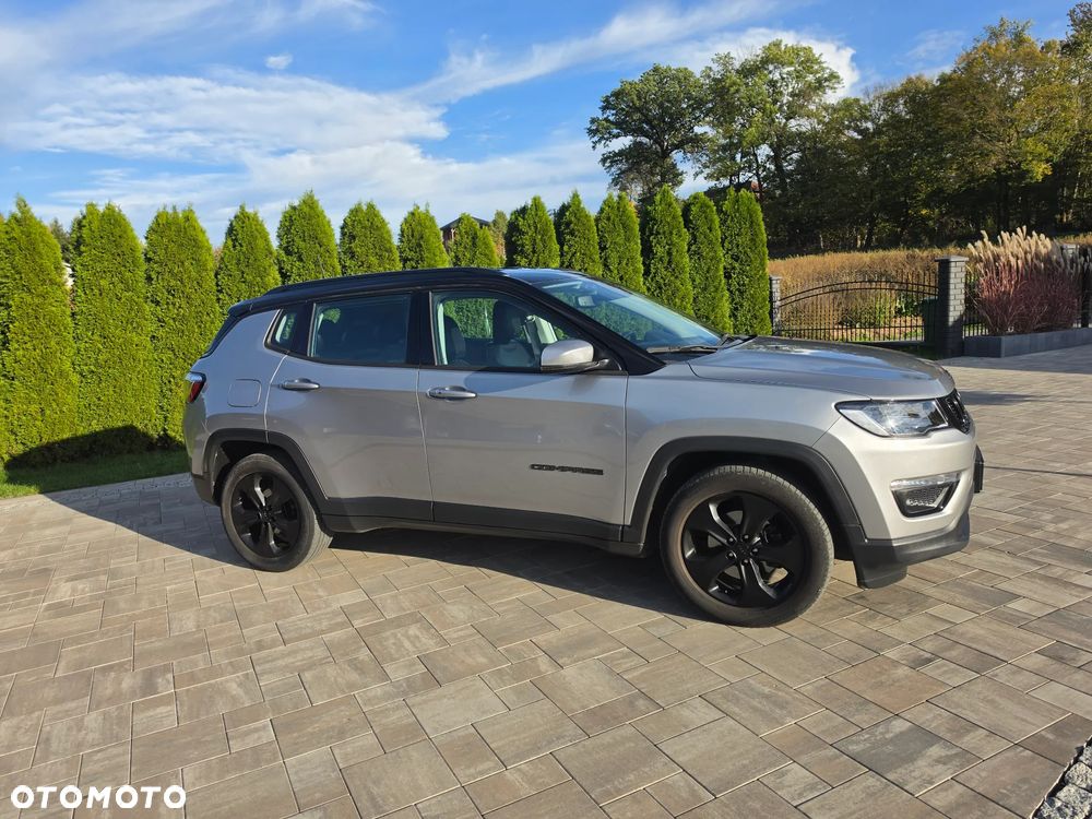 Jeep Compass 1.4 MultiAir Sport - 24
