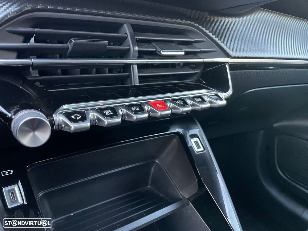 Peugeot 208 1.2 PureTech Active Pack - 29