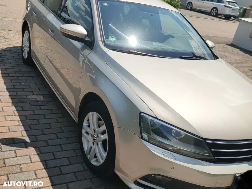 Volkswagen Jetta 1.2 TSI BlueMotion Technology Comfortline - 14
