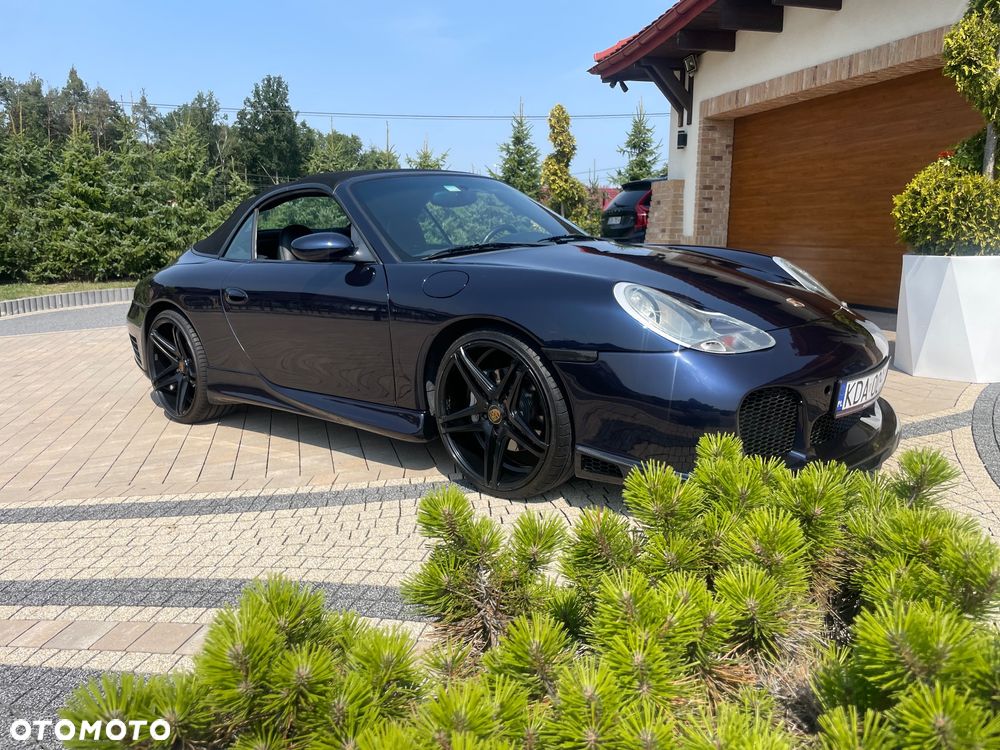 Porsche 911 - 12