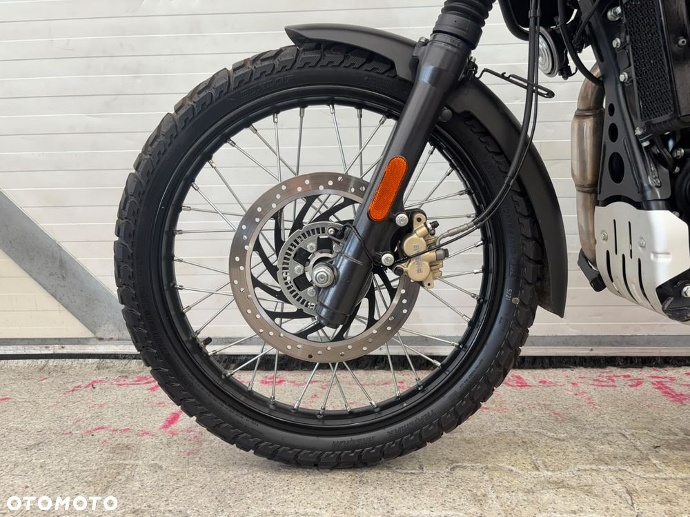 Royal Enfield Himalayan - 21
