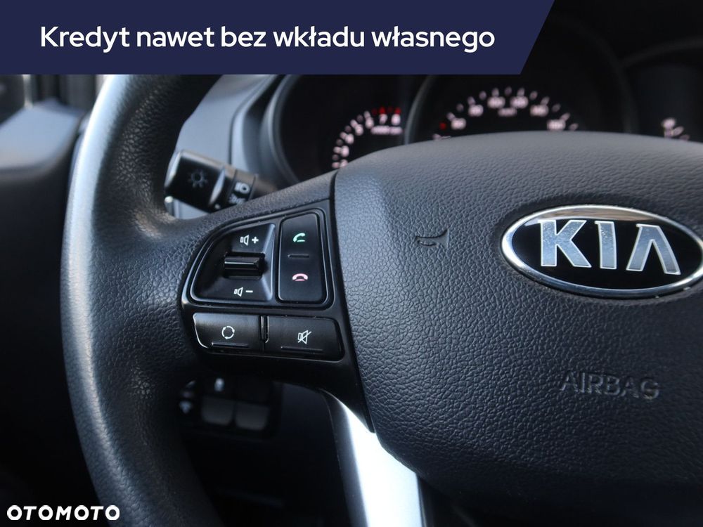 Kia Rio - 18