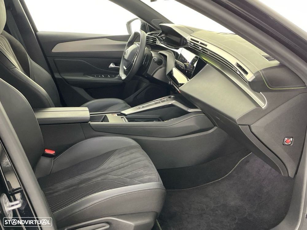 Peugeot 308 1.2 PureTech GT EAT8 - 21