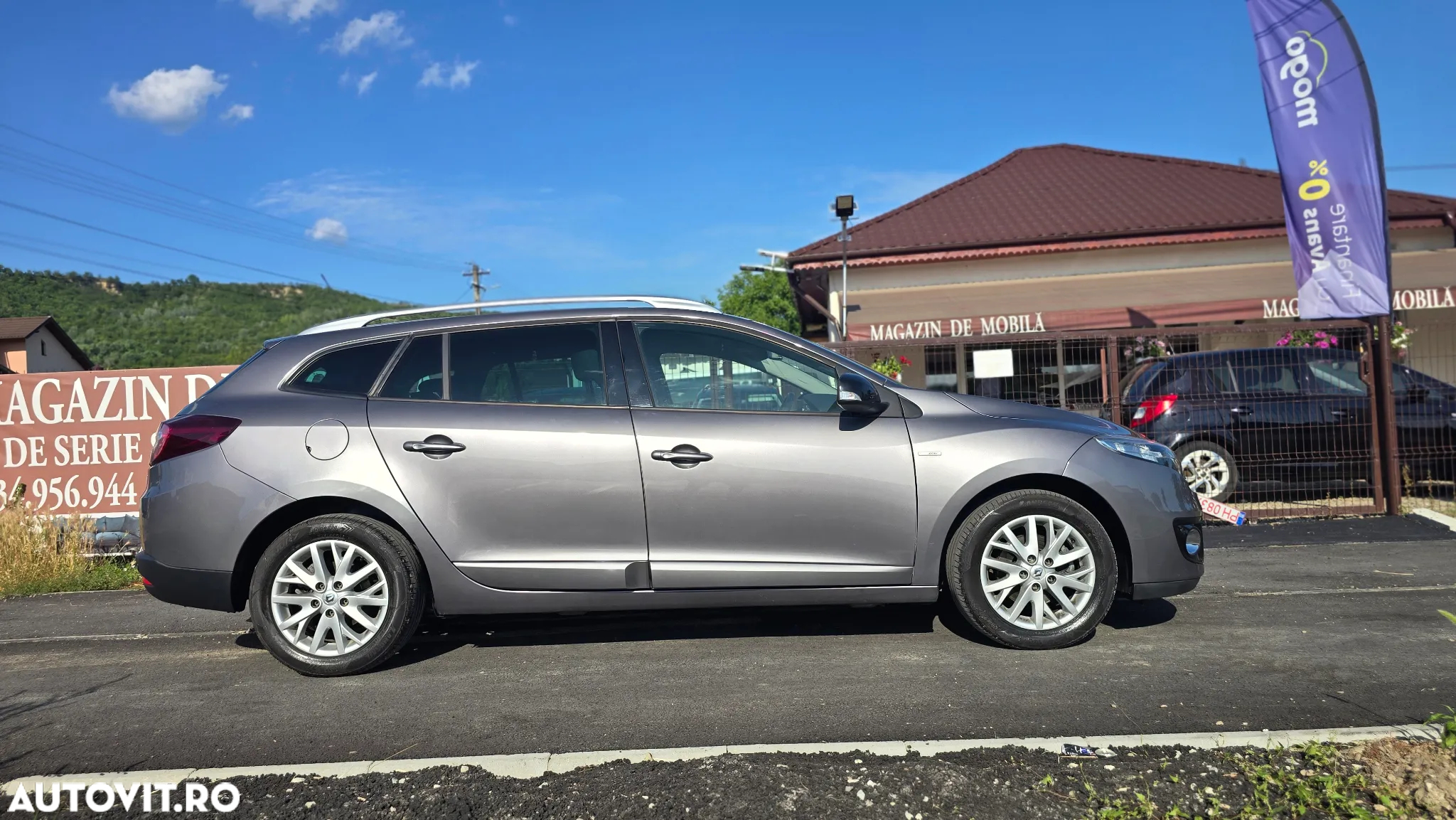Renault Megane ENERGY dCi 110 Start & Stop Bose Edition - 4