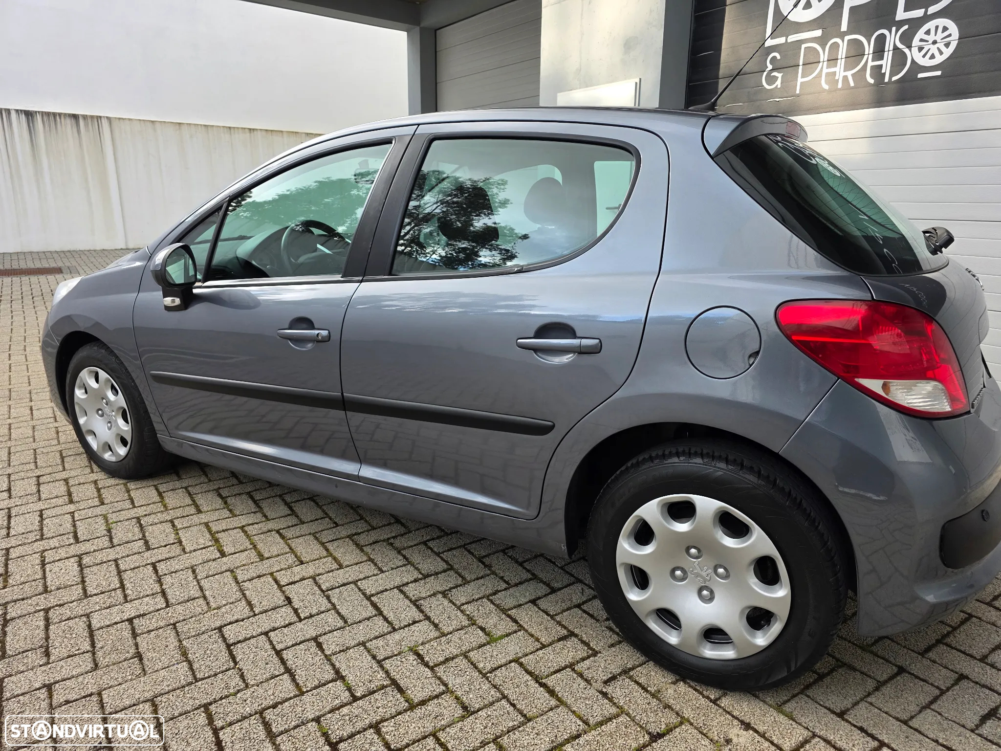 Peugeot 207 1.4 16V Active - 27