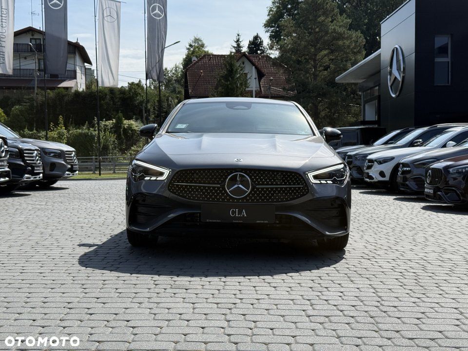 Mercedes-Benz CLA - 1