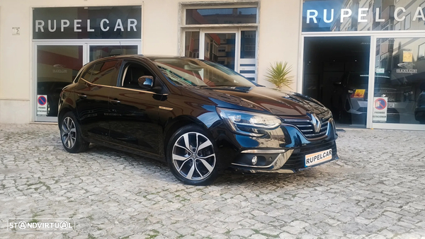 Renault Mégane 1.5 dCi Bose Edition EDC J18