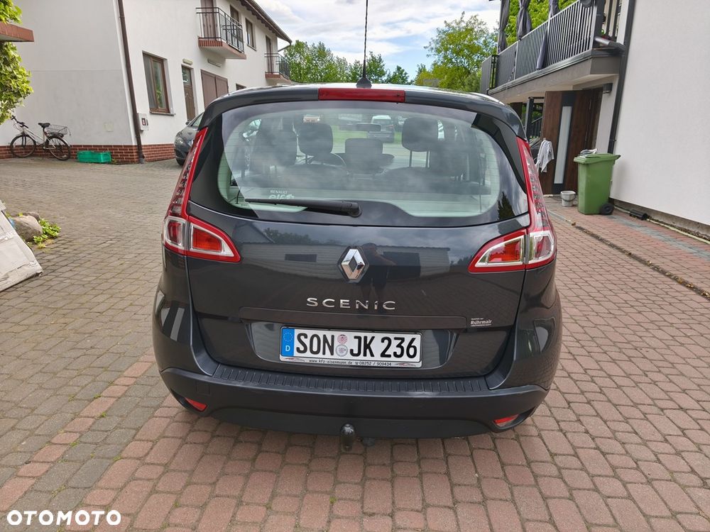 Renault Scenic 1.6 16V 110 TomTom Edition - 12
