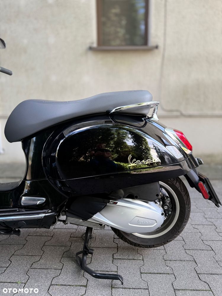 Vespa GTS - 10
