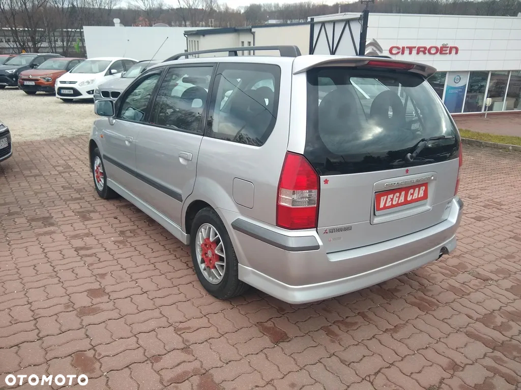 Mitsubishi Space Wagon 2.4 GDI Family - 24