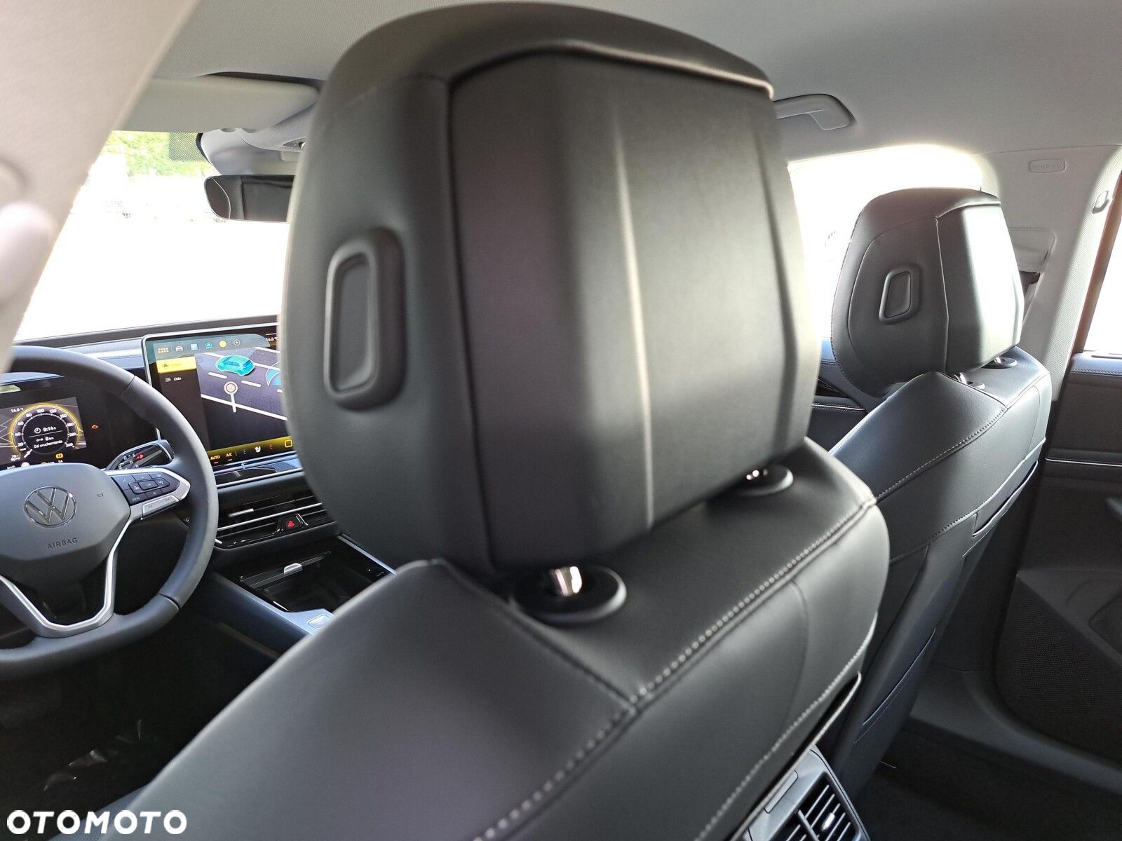 Volkswagen Passat 1.5 TSI EVO Elegance DSG - 29