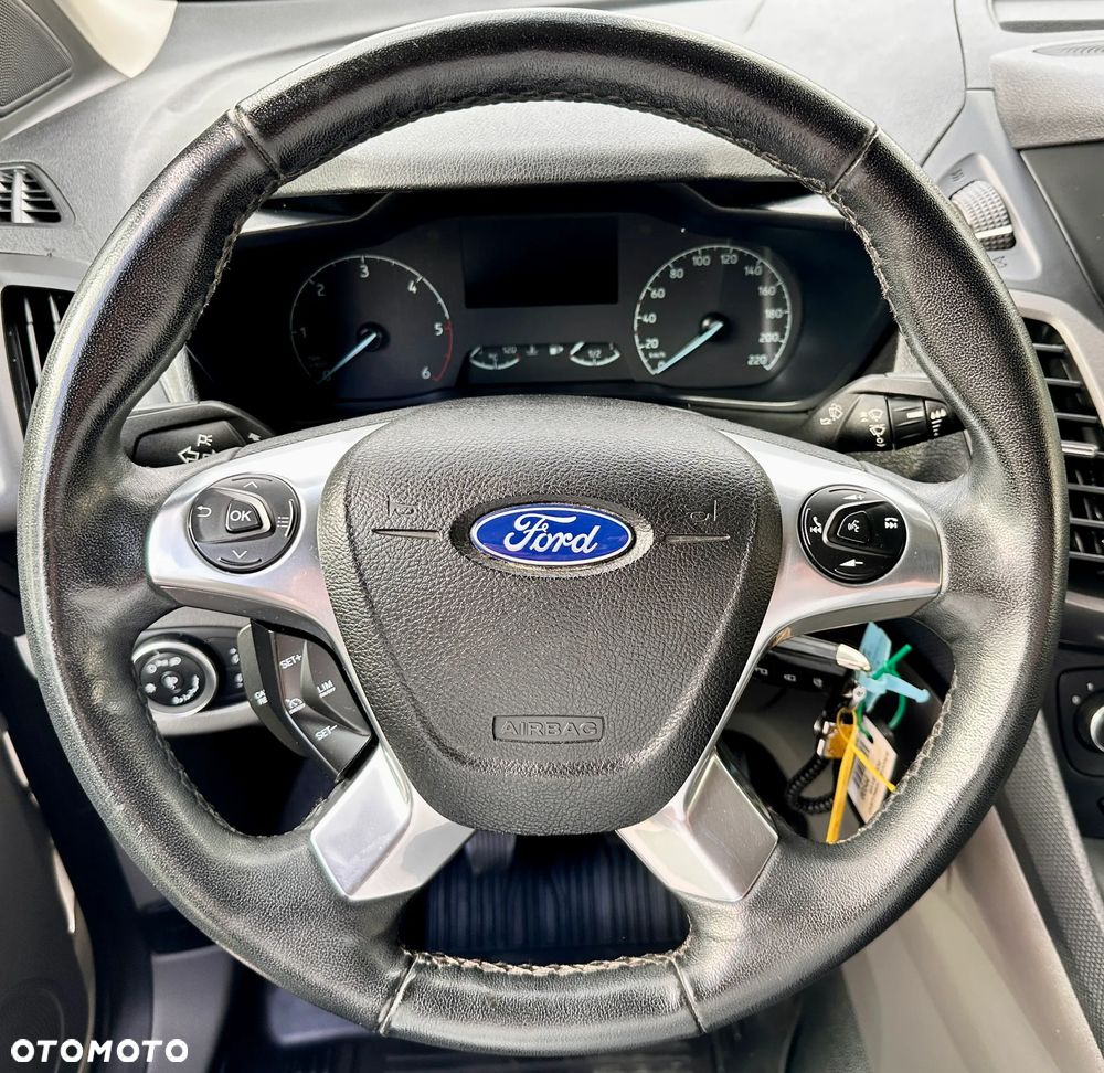 Ford TRANSIT CONNECT - 17