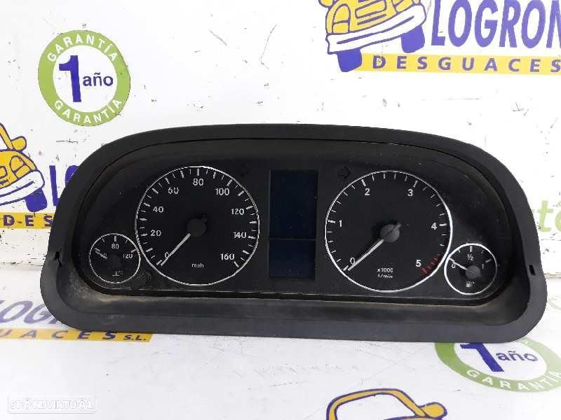 QUADRANTE MERCEDES-BENZ CLASE A BM 169 - 1
