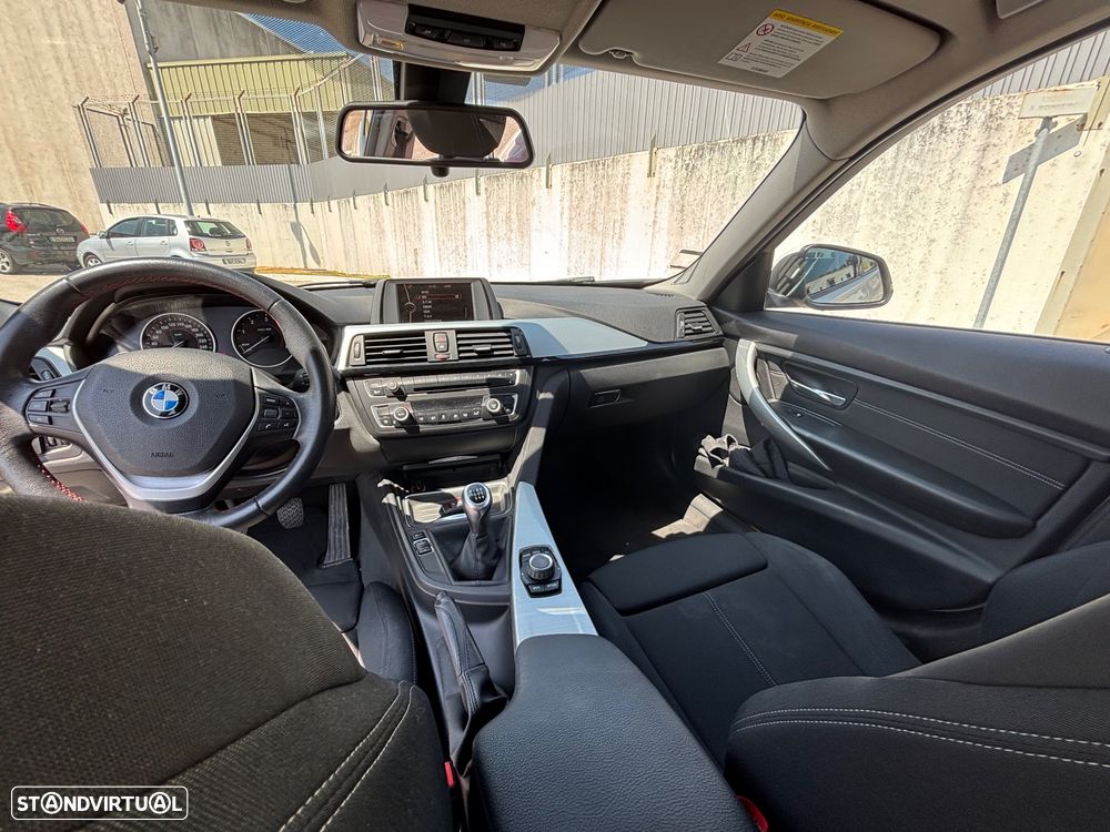 BMW 318 d - 4