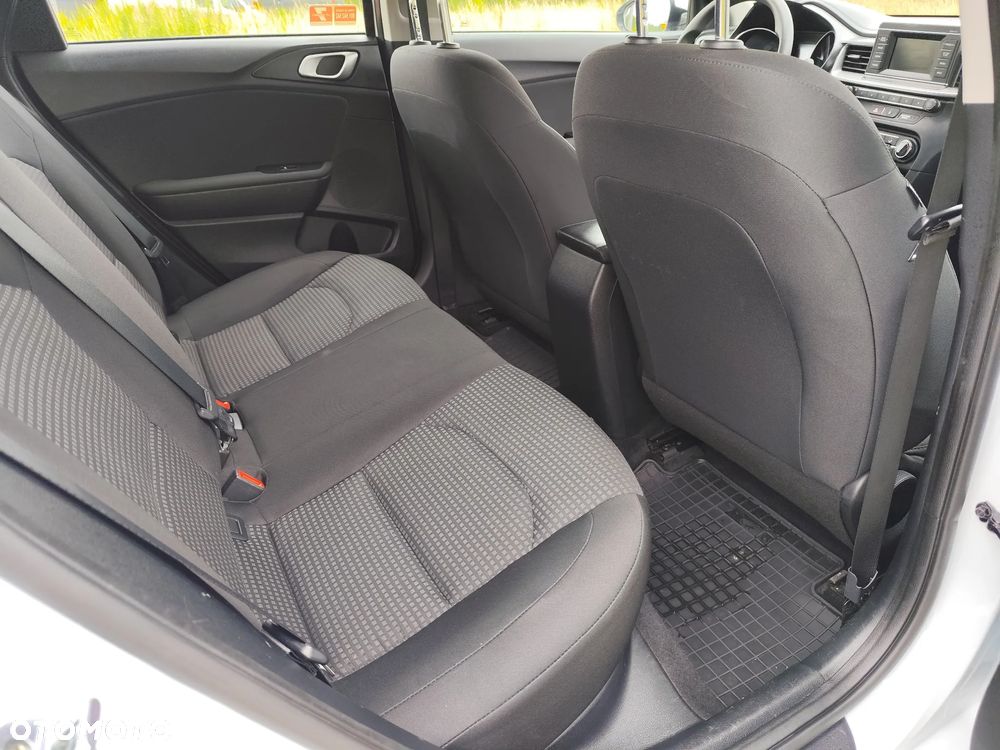 Kia Ceed 1.4 T-GDI M - 18