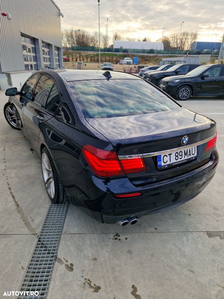 BMW Seria 7 730d BluePerformance Edition Exclusive - 3