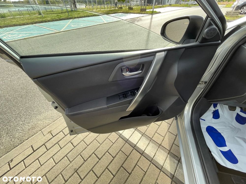 Toyota Auris 1.6 Valvematic Life - 20