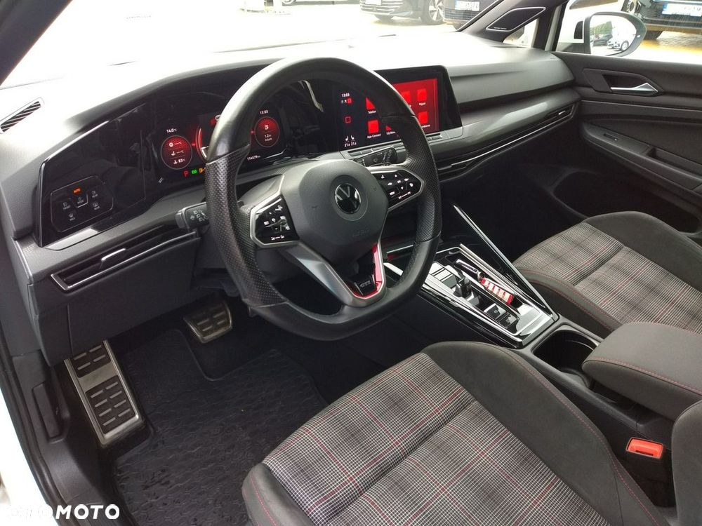 Volkswagen Golf 2.0 TSI GTI DSG - 11