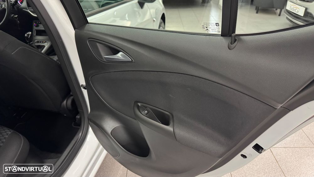 Opel Astra 1.5 D Design & Tech S/S - 30