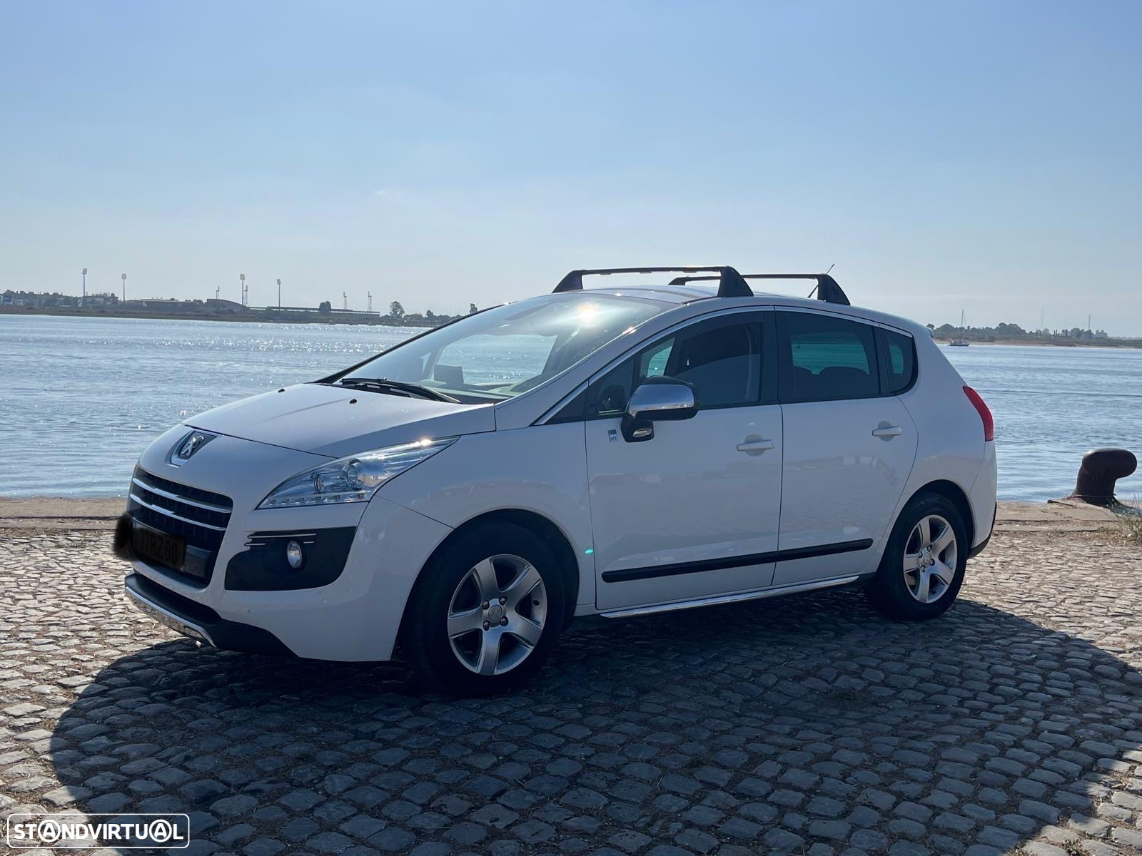 Peugeot 3008 2.0 HDi Hybrid4 - 3