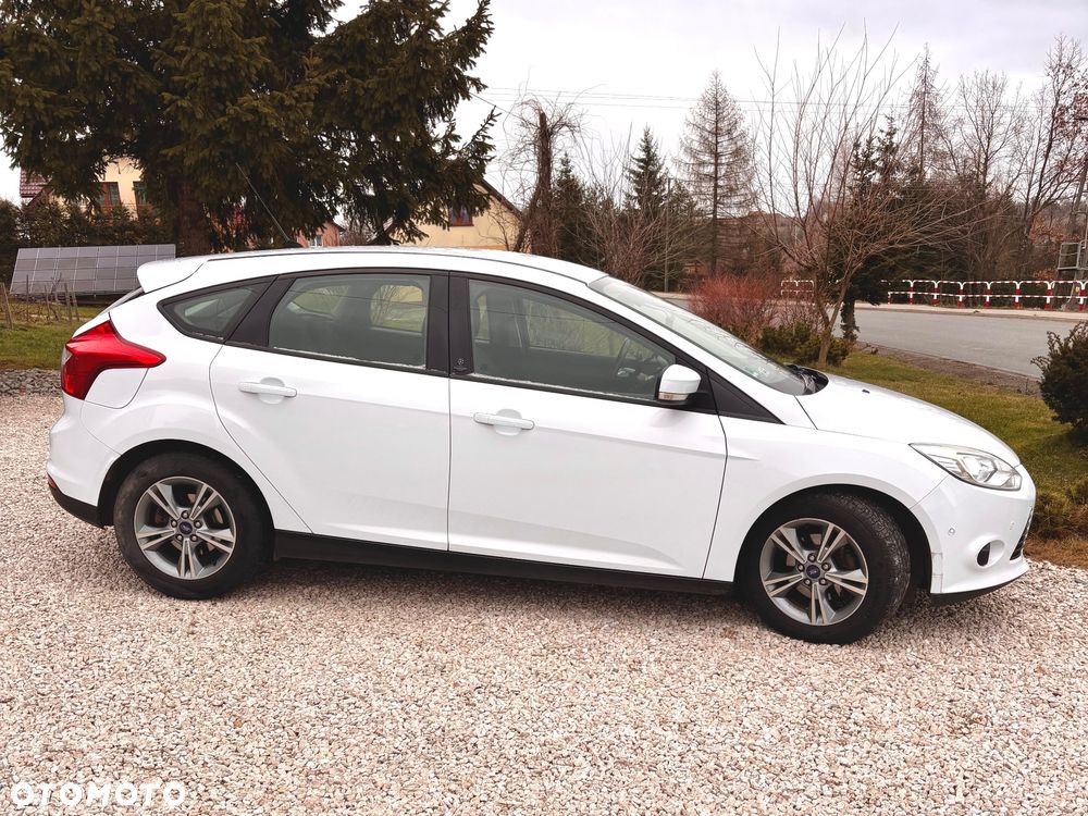 Ford Focus 1.6 TDCi DPF Champions Edition - 5