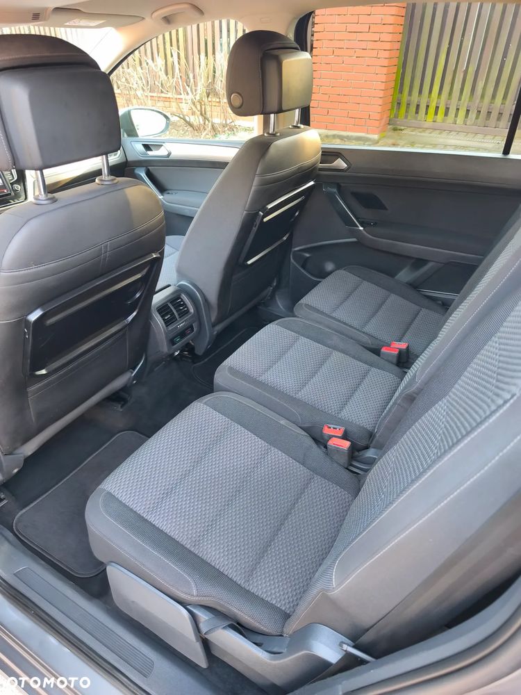 Volkswagen Touran 1.6 TDI BMT Comfortline - 8