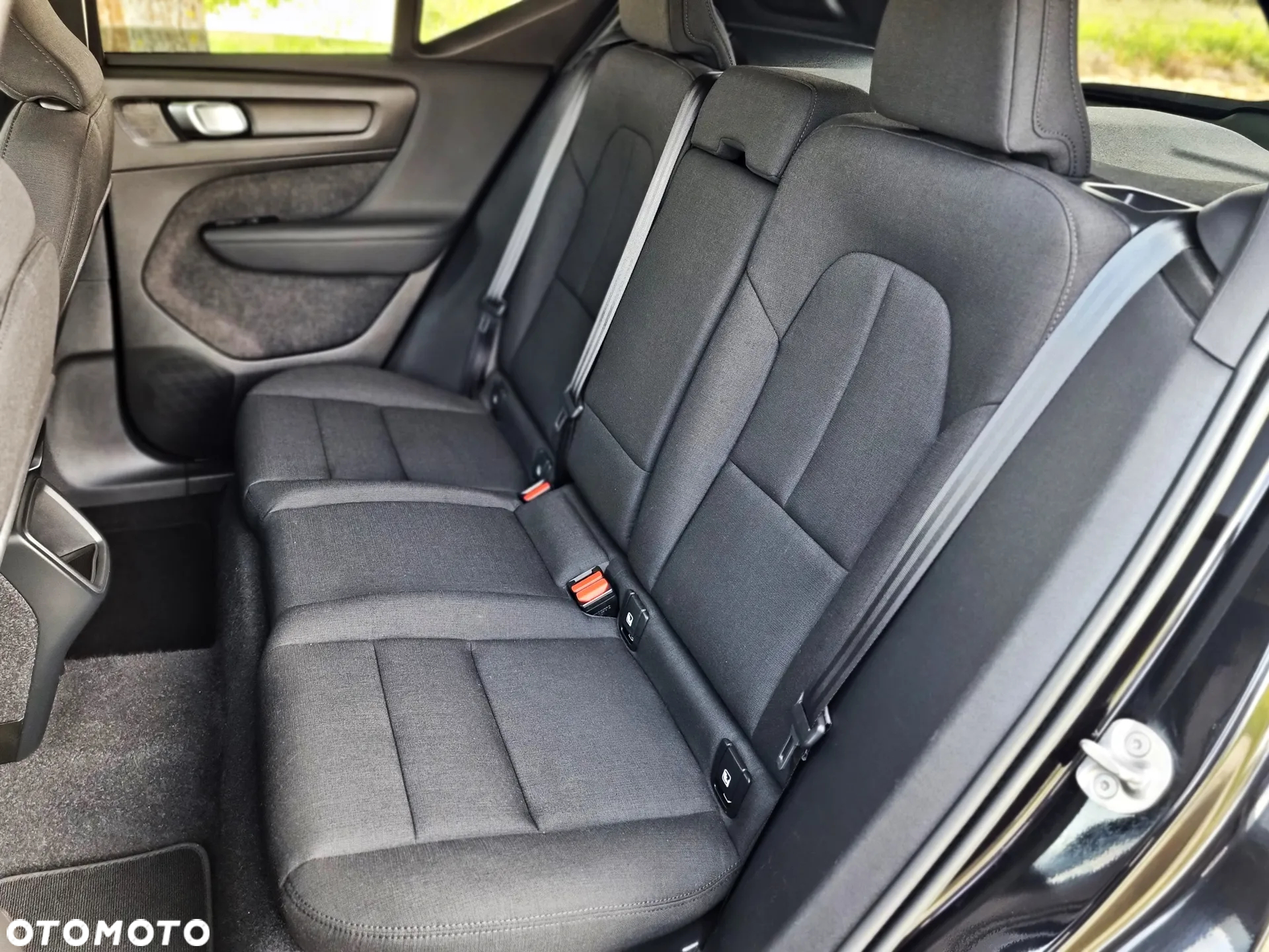 Volvo XC 40 T2 Momentum - 23