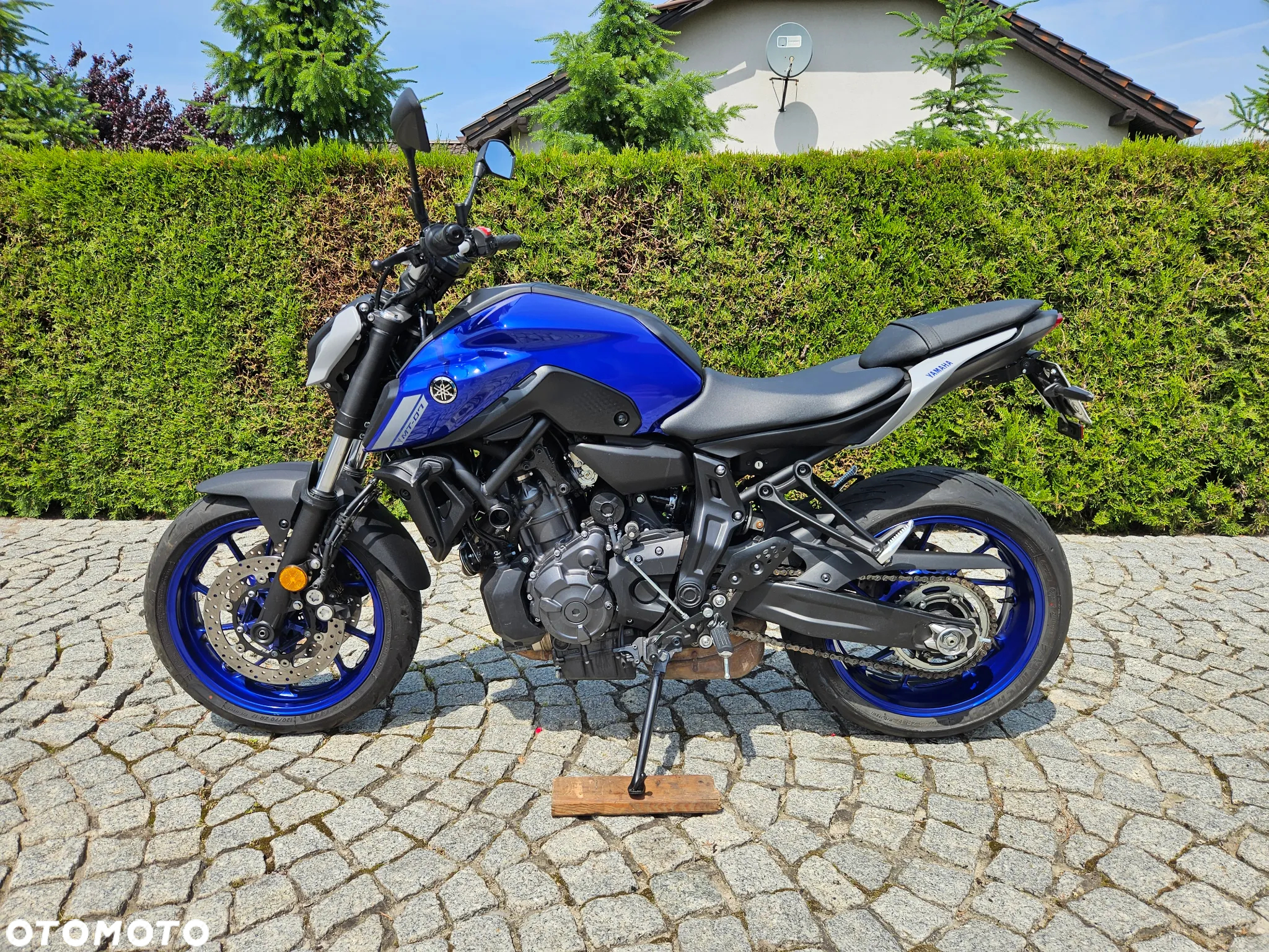 Yamaha MT - 5