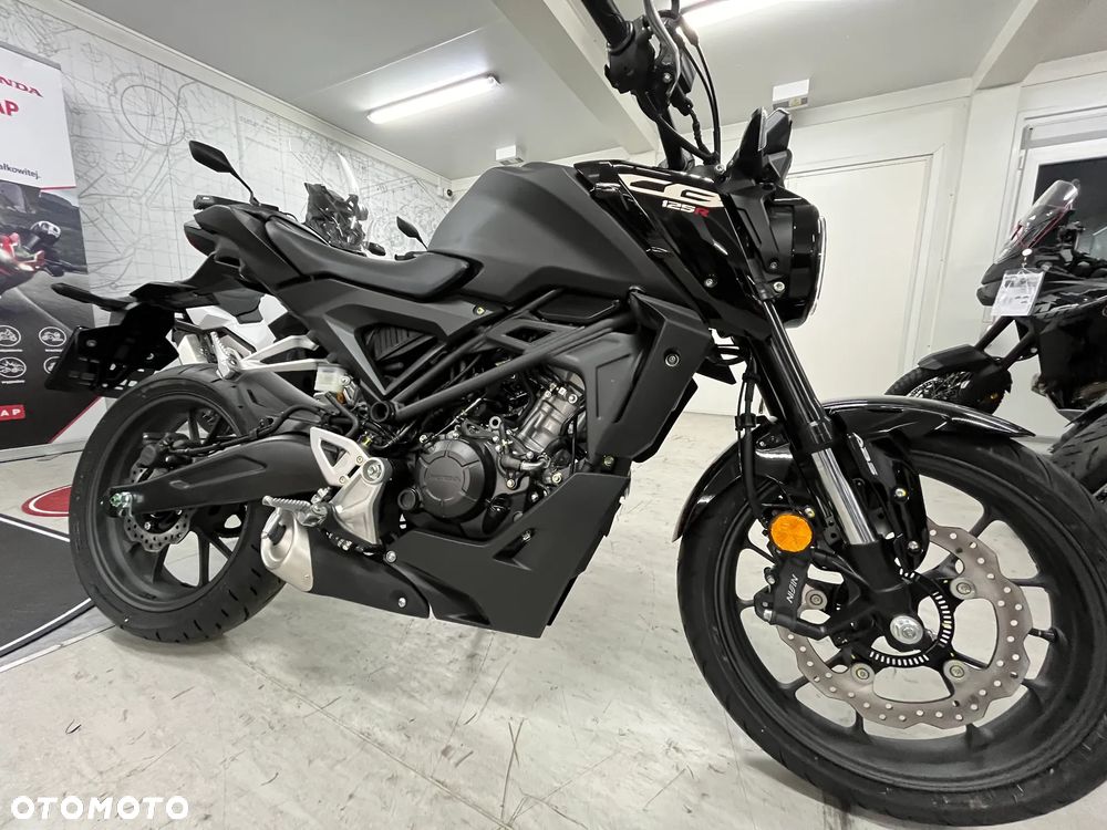 Honda CB - 1