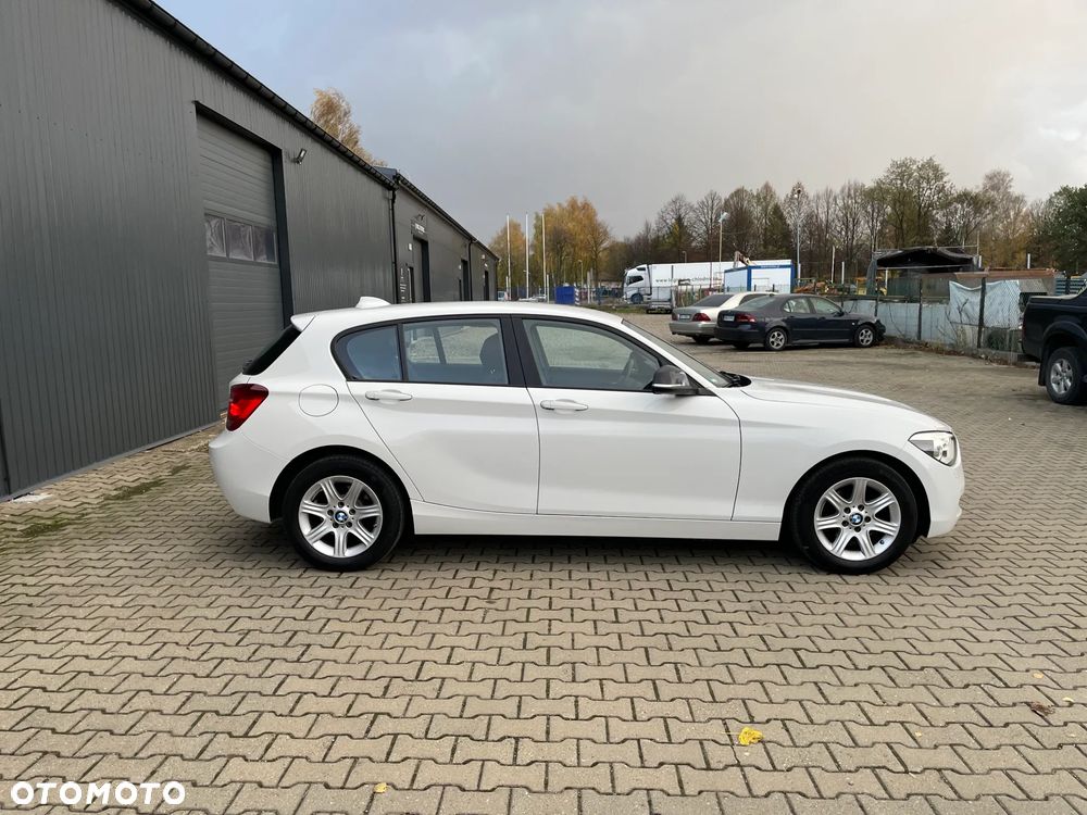BMW Seria 1 116i - 31
