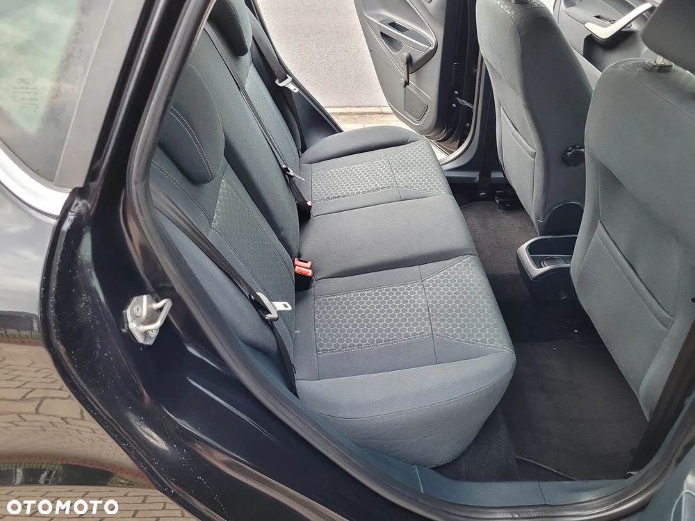 Ford Fiesta 1.25 Titanium EU5 - 25
