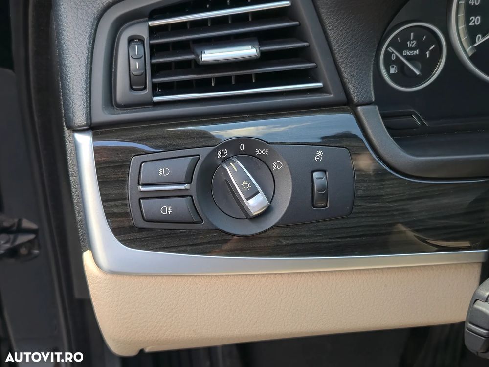 BMW Seria 5 520d Touring Aut. Luxury Line - 20