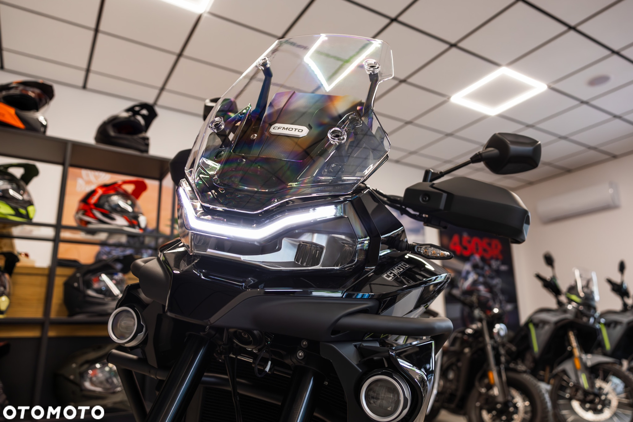 CFMoto MT - 3