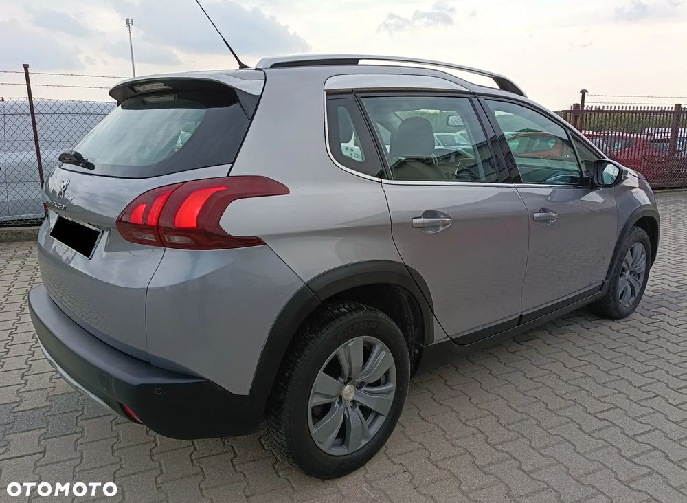 Peugeot 2008 - 3