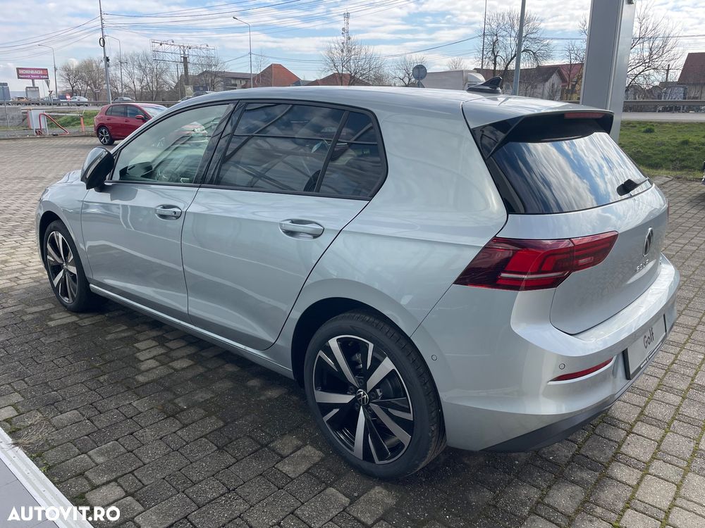 Volkswagen Golf 1.5 eTSI DSG MHEV Life - 7