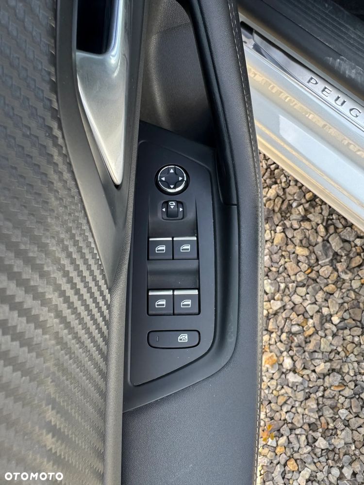 Peugeot 508 1.6 PureTech GT S&S EAT8 - 31