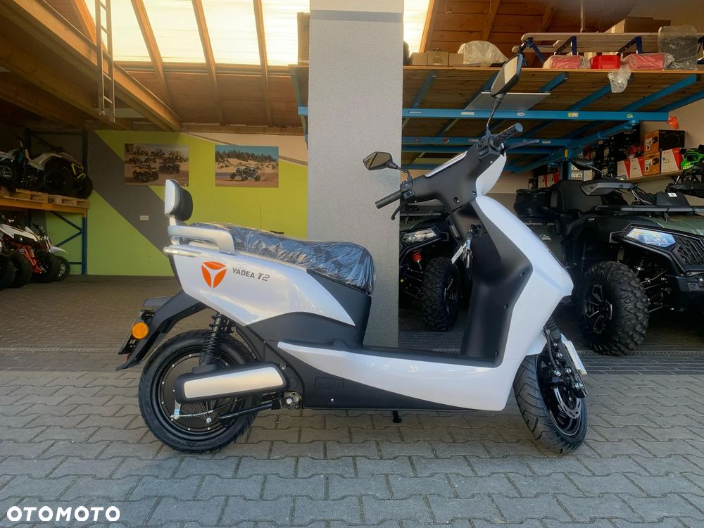 Yadea C-line - 10