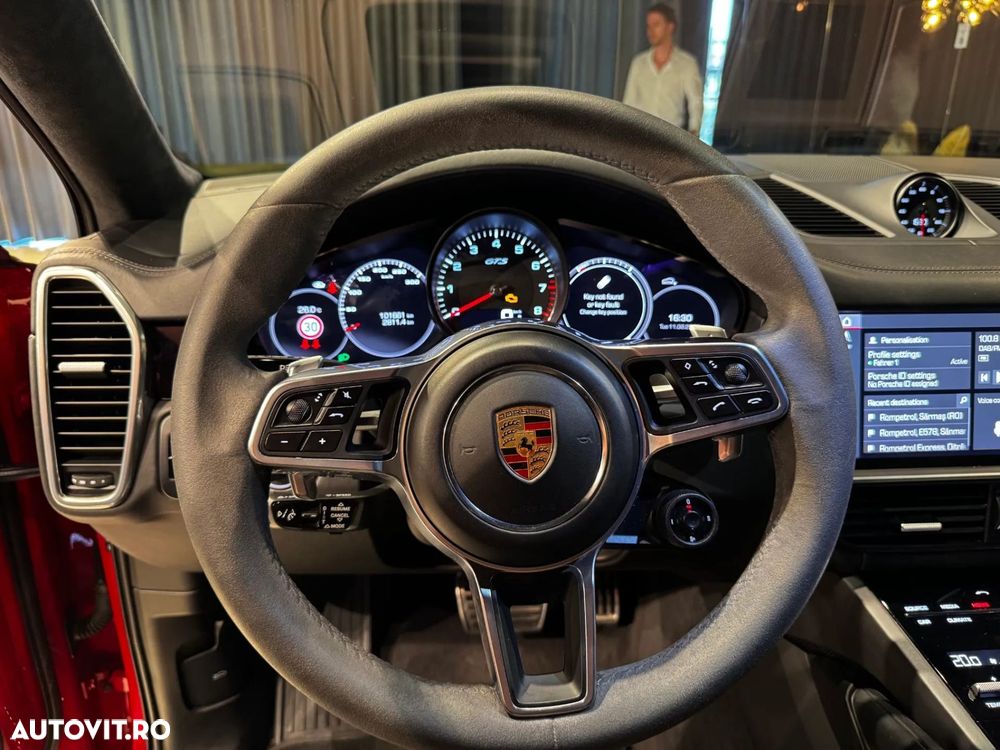 Porsche Cayenne Coupe - 35