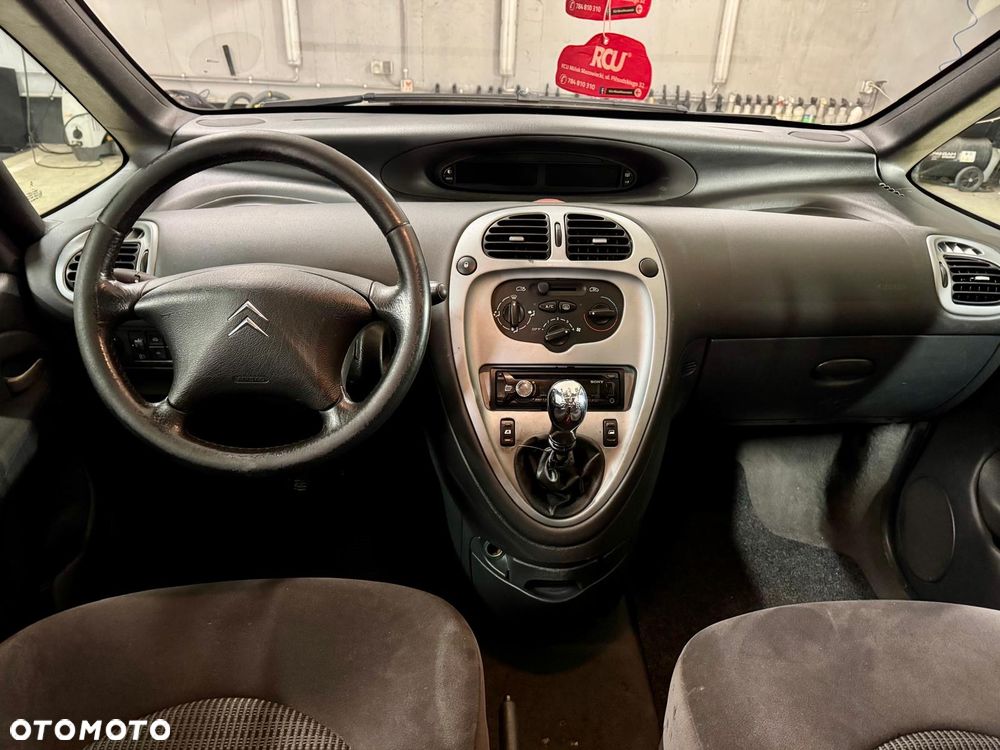 Citroën Xsara Picasso 1.6 Style - 18