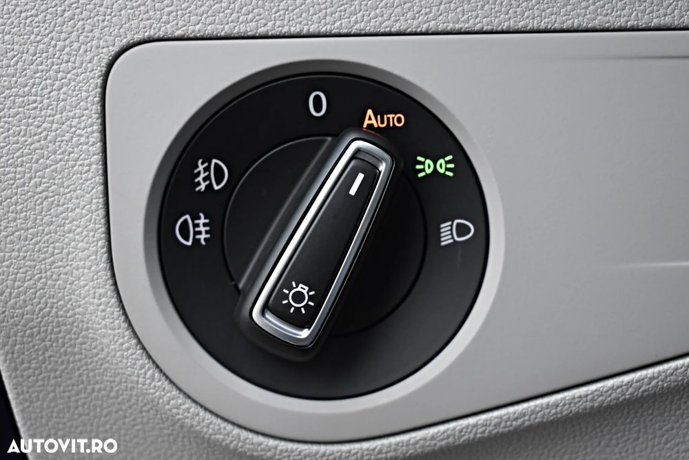 Volkswagen Tiguan 2.0 TDI SCR 4MOTION (BlueMotion Techn.) DSG Comfortline - 19