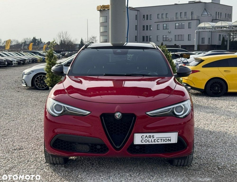 Alfa Romeo Stelvio - 9