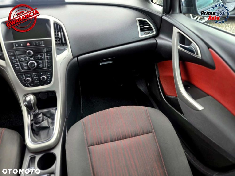 Opel Astra 1.4 T Cosmo EU6 - 14