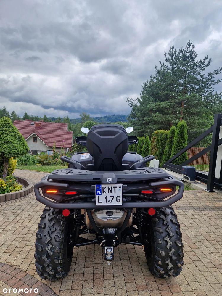 Can-Am Outlander Max - 10
