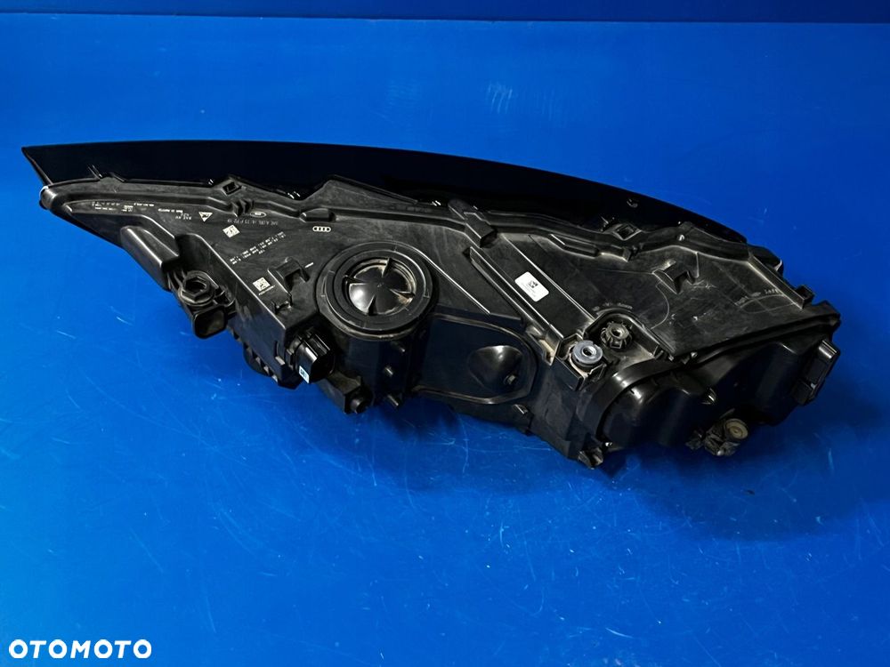 PRAWY FULL LED AUDI Q7 4M0 LIFT ORYGINAŁ USA BDB - 7