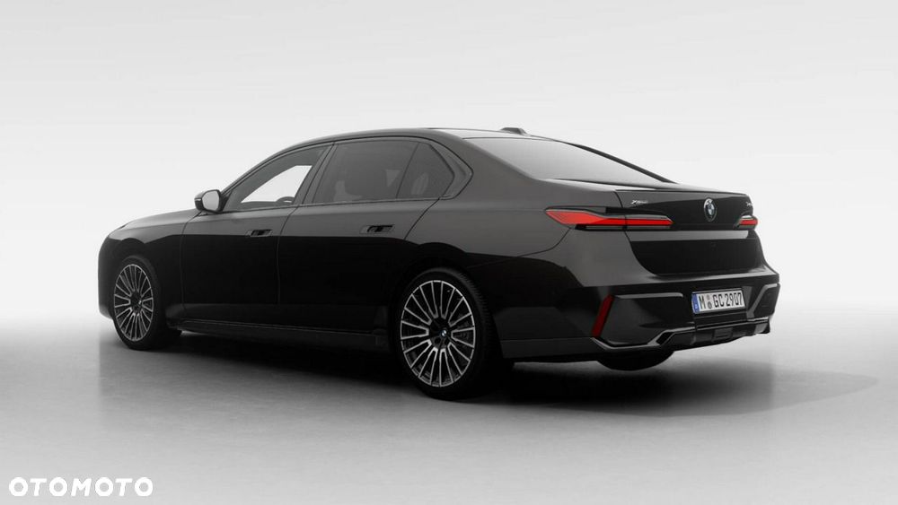 BMW Seria 7 740d xDrive mHEV Nero Lusso Edition sport - 6