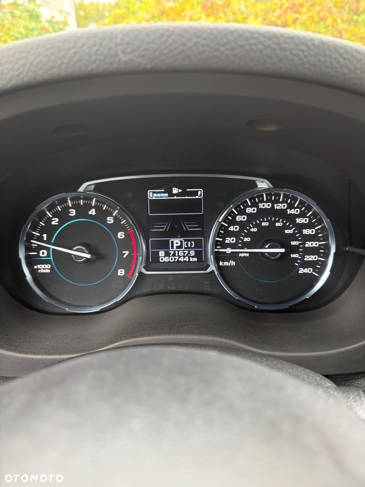 Subaru Forester 2.0 XT Comfort Lineartronic - 12